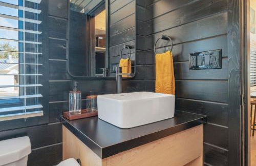 Luxury Waterfront Cabin 8 - Foto 18