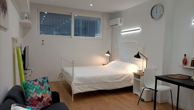 Urban MetroStay - Foto 5, Habitación