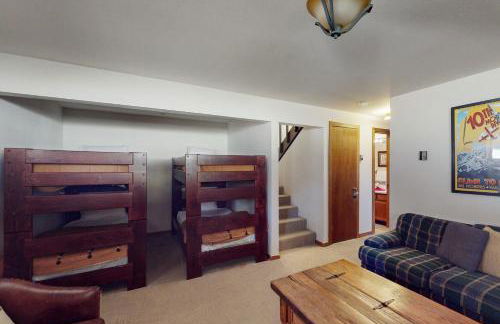 Remodeled Mountain-View Escape - Foto 19