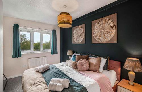 3 Bed Rest Home Middleton M24 Sleeps 8 - Foto 24