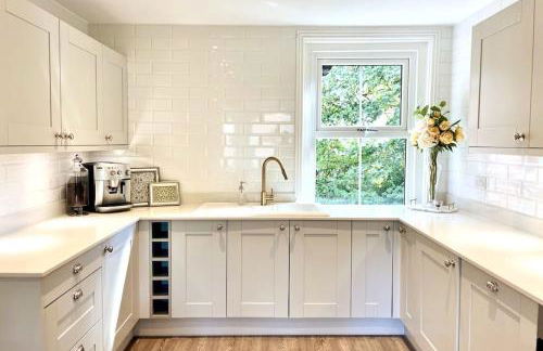 Lovely Central Horsham Home - Foto 12