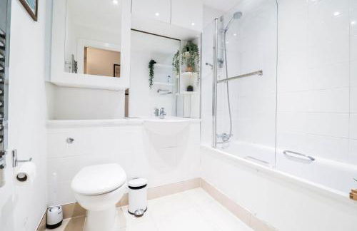 Stunning London Bridge Flat with Balcony - Close to Borough Market - Foto 10