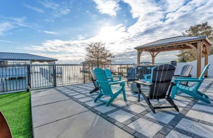 Lake, Pool, HotTub, Game Room, 8 Beds, Sleeps 17 - Foto 23