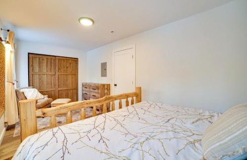 Walk to Kenai River Forested Fishermans Cabin! - Foto 18