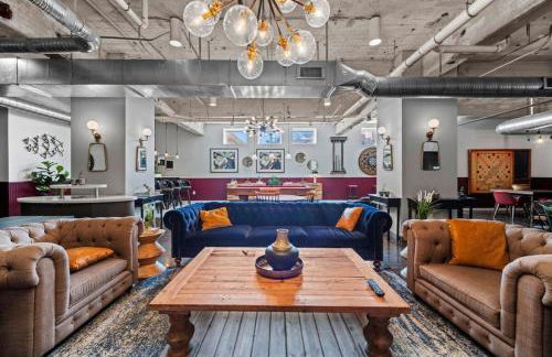 Luxury Downtown Dallas Retreat with Parking, Pool, Gym - Foto 60