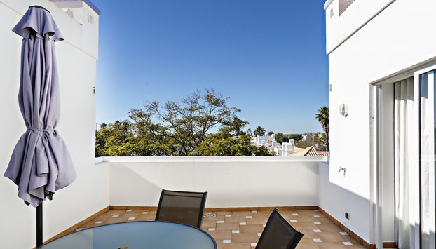 QV 215 - Serenity Apartment - Quinta Velha - Foto 3, Habitación