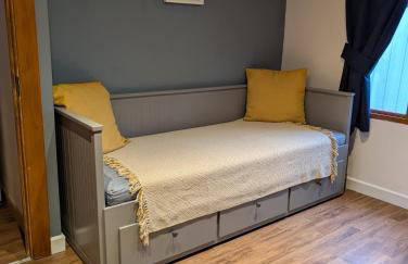 Finlodge- Pet-Friendly Scandinavian Cabin - Photo 13