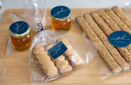 Your Destination - Photo 13