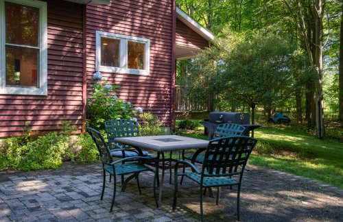 The Sanctuary - Halfway point between South Haven and Saugatuck - Walking distance to Lake Michigan - Foto 33