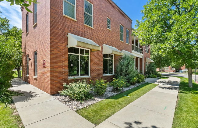 Quiet Urban Escape - Backs to Poudre River Trail - Foto 34