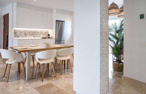 PA18- Stunning flat gym indoor and outdoor pool - Photo 42