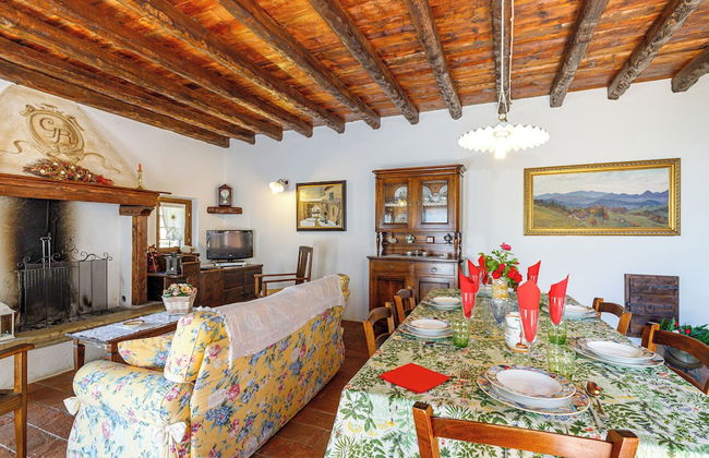 Villa Formaga- Relax and View Lake - Photo 13