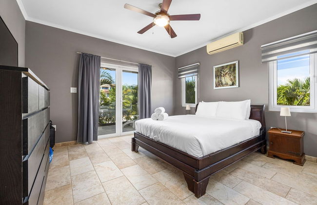 Amazing 4BR 3BA Villa Palm Beach w NEW Pool - Foto 5