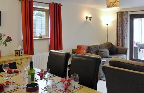 Bluebell Barn - Photo 4