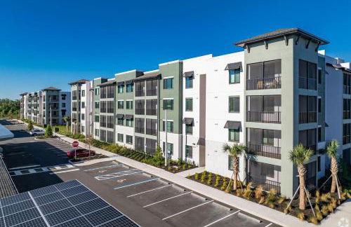 Landing Stylish 1BD Pool Clubhouse - Photo 39