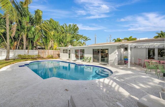 Poolside Paradise Dock & Pool! - Foto 30