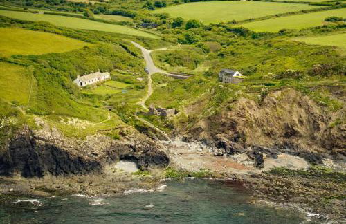 Cliff-top Cottage on Coast Path w/Panoramic Views - Foto 43