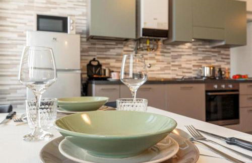 Milano Malpensa 2 min - Suite With Wifi, AC, Free Park - Foto 42