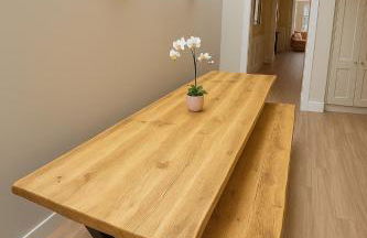 Stunning 5 bed house in enviable location - Photo 5