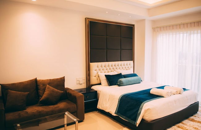 Ocean Breeze Condo - Photo 10