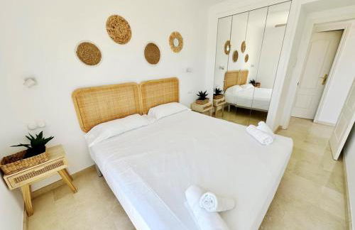 Ático frontal al mar con piscina privada by homeprive - Foto 31