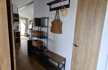 Jurassic Bliss - stylish static caravan with partial sea view at Durdle Door - Foto 17