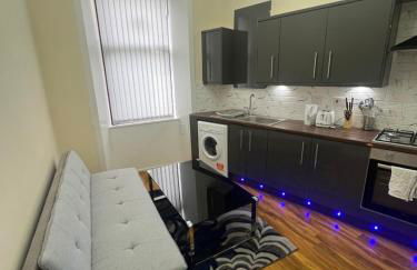 Glasgow South 2 Bedroom Apartment - Foto 6