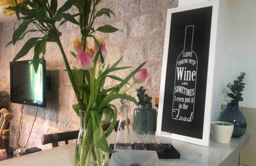 SECRET PARADISE-Holiday home with hot tub and BBQ - Photo 5