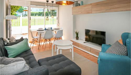 3 Bedroom Nice Apartment In Santa Pola - Foto 3