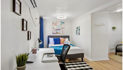 Stroll to the Dome: Sleek 1BR near Downtown - Foto 4, Other