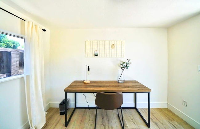 @ Marbella Lane - Vibrant 4BR RWC Ldry + P - Foto 11