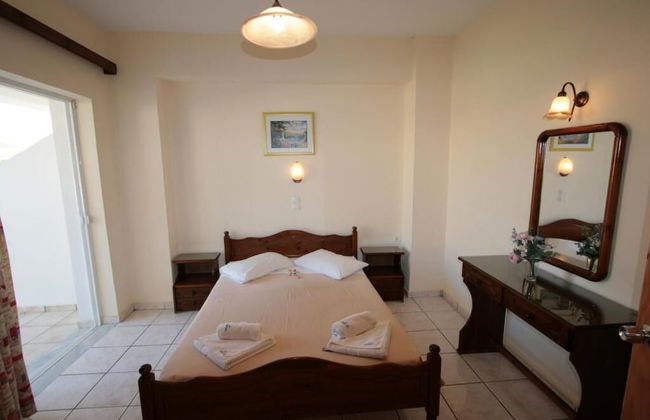 Village Inn Studios & Family Apartments - Foto 6