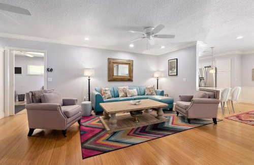 Fountain of Youth House - Scenic Downtown Retreat - Foto 11