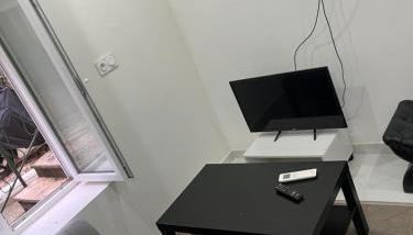 Appartement calme dans villa individuelle - Photo 3