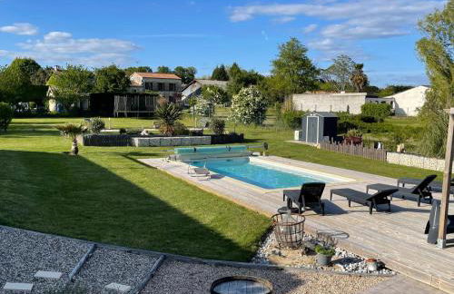 Gite cœur du village de Clérac - Foto 17