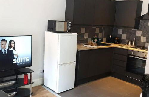 Stunning Newly Furnished Ground Floor Apartment - Foto 15