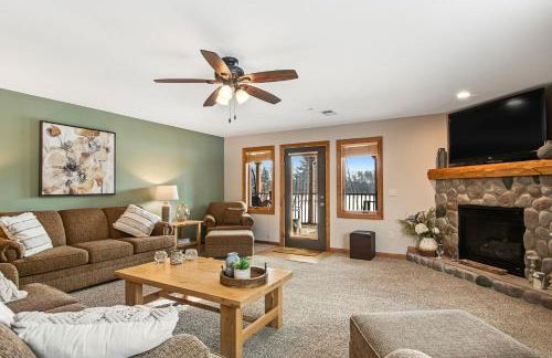 Condo On the Green - Foto 1