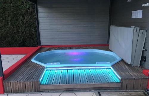 Résidence Les Alizés ''JACCUZI SAUNA PISCINE en plein centre ville" - Photo 12