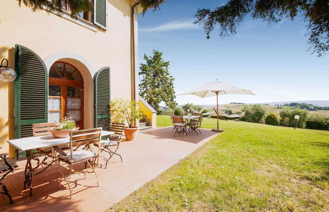 Splendid Holiday Home in Orciatico with Hot Tub & Pool - Foto 24