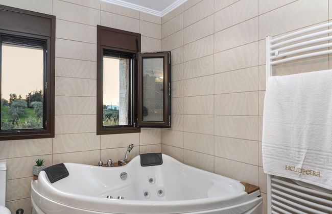 Heliopetra Lux Villa with private Pool - Foto 12