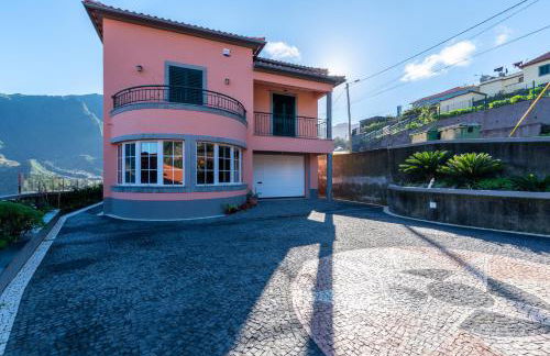 Cristina Grand - Foto 1