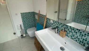 Zimmer im Haus nahe Ubahn - Foto 4