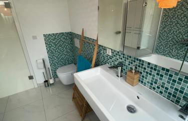 Zimmer im Haus nahe Ubahn - Foto 4