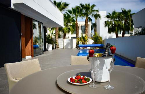 Luxury Villa LAGUNA - Ciudad Quesada - Photo 1