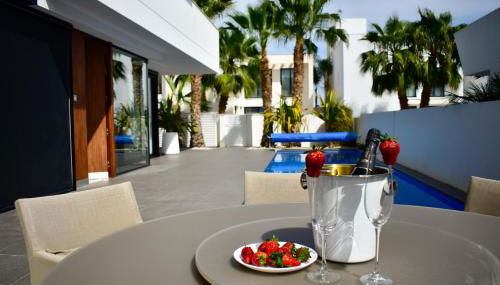 Luxury Villa LAGUNA - Ciudad Quesada - Foto 1