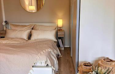 Stylish studio apartment with beautiful terrace near Audi - Photo 3