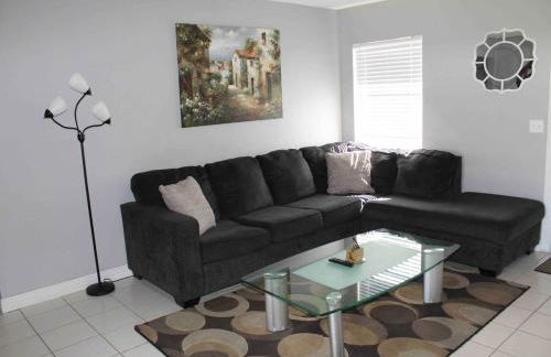 Charming Modern Valrico Getaway - Pets Welcome - Foto 47