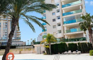 Larimar Apartament balcón y vistas al mar y al Peñón, piscina y parking - Foto 35