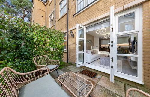 2BR Spacious Flat I King Bed I Desk I Parking X2 - Foto 6