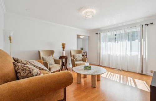 Spacious Mountain View Duplex in Prime Location Duplex - Foto 1